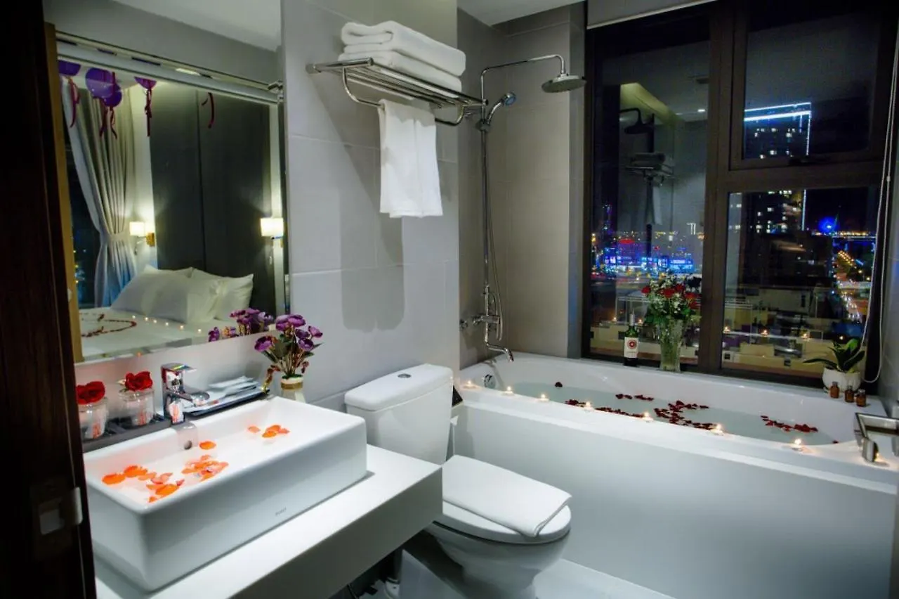 Glamour Hotel Da Nang